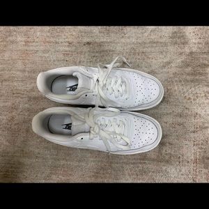 Nike Court Vision Low Sneaker